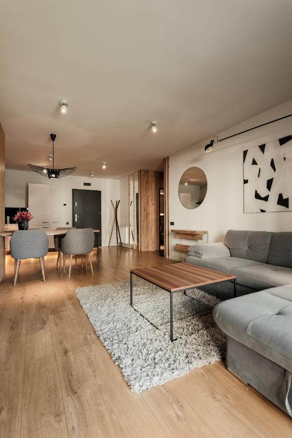 Nest Inn Stiletto Apartment Клуж-Напока Экстерьер фото
